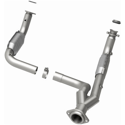 MagnaFlow 2007 Hummer H2 6.0L | 2008 Hummer H2 6.2L California Grade CARB Compliant Direct-Fit Catalytic Converter 5451679