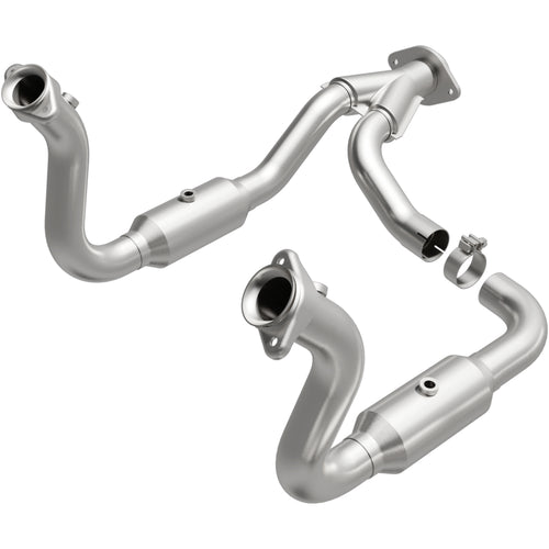 MagnaFlow 2008-2010 Ford F-250 Super Duty 6.8L / 2008-2010 Ford F-350 Super Duty 6.8L California Grade CARB Compliant Direct-Fit Catalytic Converter 5451760