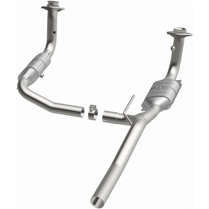 MagnaFlow 2008-2011 Dodge Nitro 4.0L California Grade CARB Compliant Direct-Fit Catalytic Converter 5451829