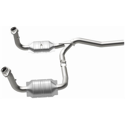 MagnaFlow 2008-2011 Dodge Nitro 4.0L California Grade CARB Compliant Direct-Fit Catalytic Converter 5451829