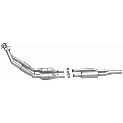 MagnaFlow 2008-2009 Audi TT Quattro 3.2L California Grade CARB Compliant Direct-Fit Catalytic Converter 5461716