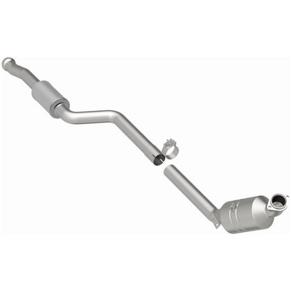 MagnaFlow 2008-2010 Mercedes-Benz C300 3.0L California Grade CARB Compliant Direct-Fit Catalytic Converter 5461916