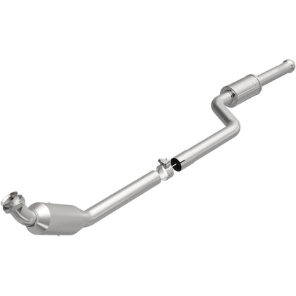 MagnaFlow 2008-2010 Mercedes-Benz C300 3.0L California Grade CARB Compliant Direct-Fit Catalytic Converter 5461922