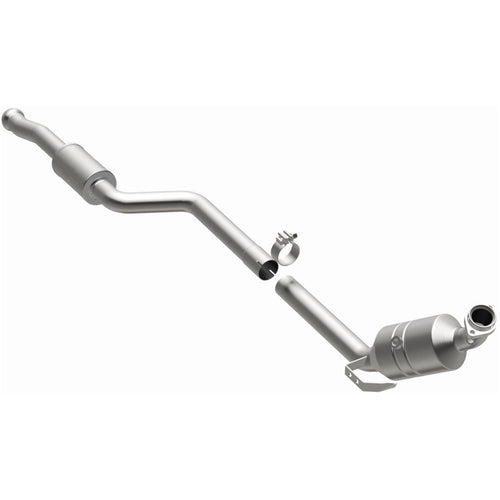 MagnaFlow 2008-2010 Mercedes-Benz C300 3.0L California Grade CARB Compliant Direct-Fit Catalytic Converter 5461922
