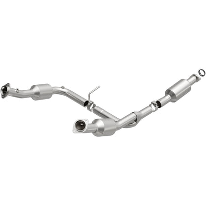 MagnaFlow 2004-2005 Ford Explorer 4.6L | 2004-2005 Mercury Mountaineer 4.6L California Grade CARB Compliant Direct-Fit Catalytic Converter 5481108