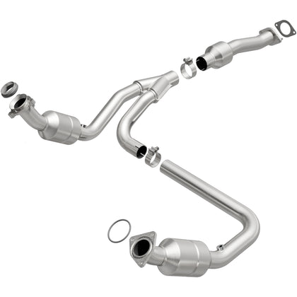 MagnaFlow 2009-2014 Chevrolet Express 1500 4.3L | 2009-2014 GMC Savana 1500 4.3L California Grade CARB Compliant Direct-Fit Catalytic Converter 5481134