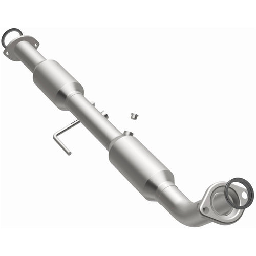 MagnaFlow 2005-2012 Toyota Tacoma 2.7L California Grade CARB Compliant Direct-Fit Catalytic Converter 5481703