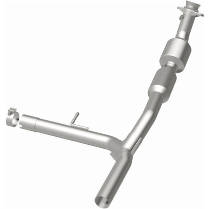 MagnaFlow 2004-2005 Ford F-150 5.4L California Grade CARB Compliant Direct-Fit Catalytic Converter 5481706