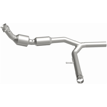 MagnaFlow 2004-2005 Ford F-150 5.4L California Grade CARB Compliant Direct-Fit Catalytic Converter 5481706