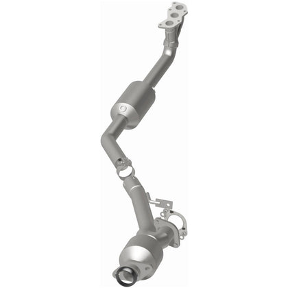 MagnaFlow California Grade CARB Compliant Direct-Fit Manifold Catalytic Converter 5482383