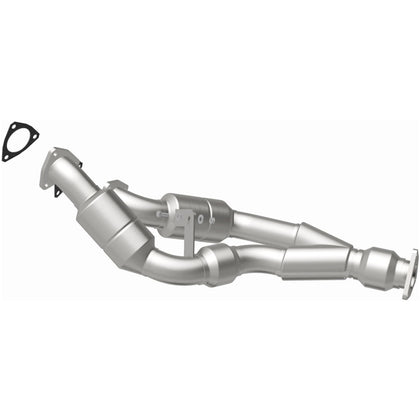 MagnaFlow California Grade CARB Compliant Direct-Fit Catalytic Converter 5482499