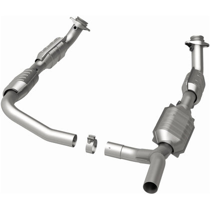 MagnaFlow California Grade CARB Compliant Direct-Fit Catalytic Converter 5482640