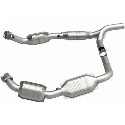 MagnaFlow California Grade CARB Compliant Direct-Fit Catalytic Converter 5482640