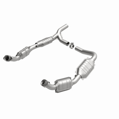 MagnaFlow California Grade CARB Compliant Direct-Fit Catalytic Converter 5482640