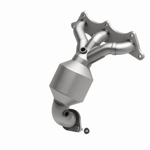 MagnaFlow California Grade CARB Compliant Direct-Fit Manifold Catalytic Converter 5482677