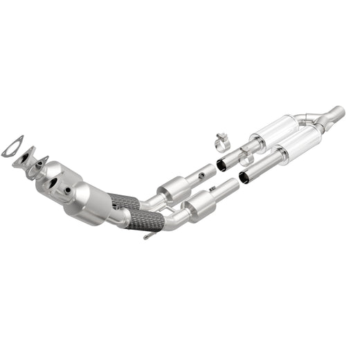 MagnaFlow 2006 Volkswagen Passat 3.6L California Grade CARB Compliant Direct-Fit Catalytic Converter 551799