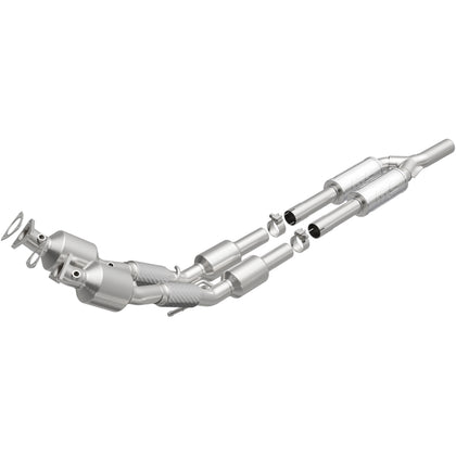MagnaFlow 2012-2014 Volkswagen Passat 3.6L California Grade CARB Compliant Direct-Fit Catalytic Converter 551838