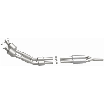 MagnaFlow 2012-2014 Volkswagen Passat 3.6L California Grade CARB Compliant Direct-Fit Catalytic Converter 551838