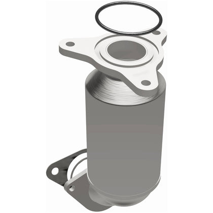 MagnaFlow 2014-2015 Chevrolet Impala 2.5L / 2013-2015 Chevrolet Malibu 2.5L California Grade CARB Compliant Direct-Fit Catalytic Converter 551889