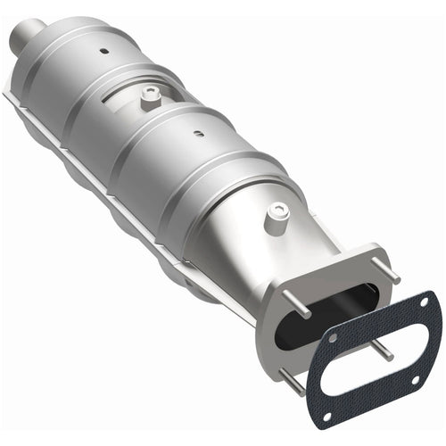 MagnaFlow Standard Grade Federal / EPA Compliant Direct-Fit Catalytic Converter 55213