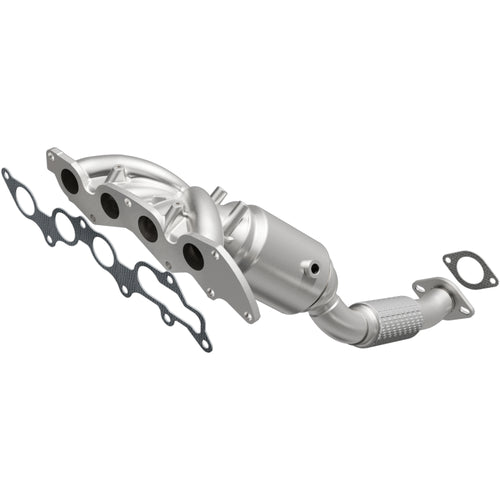 MagnaFlow 2009-2017 Ford Focus 2.0L California Grade CARB Compliant Direct-Fit Manifold Catalytic Converter 5531153