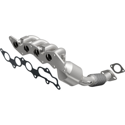 MagnaFlow 2005-2006 Ford Focus 2.0L | 2005-2007 Ford Focus 2.3L California Grade CARB Compliant Direct-Fit Manifold Catalytic Converter 5531393