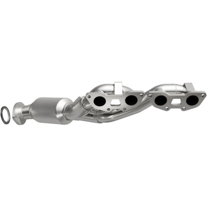 MagnaFlow 2008-2014 Lexus IS F 5.0L California Grade CARB Compliant Direct-Fit Manifold Catalytic Converter 5531868