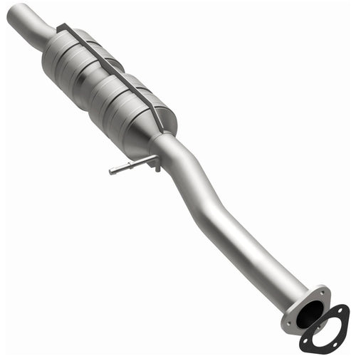 MagnaFlow HM Grade Federal / EPA Compliant Direct-Fit Catalytic Converter 55323