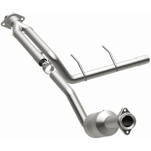 MagnaFlow 2011-2014 Ford F-150 3.7L California Grade CARB Compliant Direct-Fit Catalytic Converter 5551156