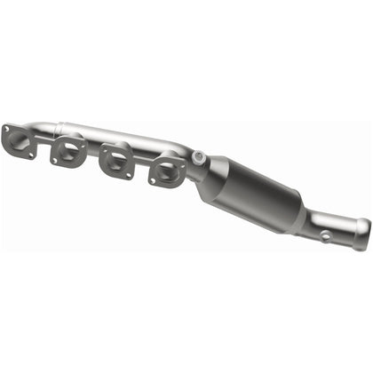 MagnaFlow 2007-2010 BMW X5 4.8L California Grade CARB Compliant Direct-Fit Manifold Catalytic Converter 5551236