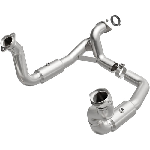 MagnaFlow 2011-2016 Ford F-250 Super Duty 6.2L / 2011-2016 Ford F-350 Super Duty 6.2L California Grade CARB Compliant Direct-Fit Catalytic Converter 5551297