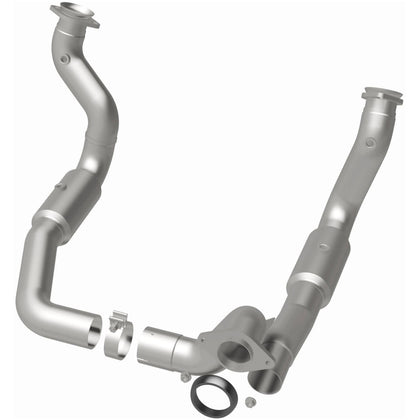 MagnaFlow 2011-2016 Ford F-250 Super Duty 6.2L | 2011-2016 Ford F-350 Super Duty 6.2L California Grade CARB Compliant Direct-Fit Catalytic Converter 5551297