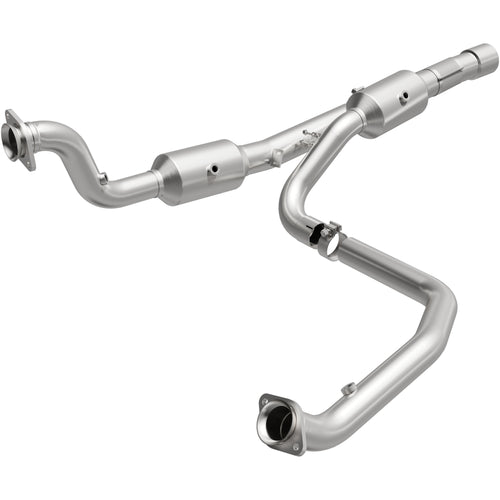 MagnaFlow 2015-2016 Ram 2500 6.4L California Grade CARB Compliant Direct-Fit Catalytic Converter 5551513