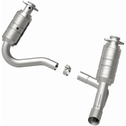 MagnaFlow 2008 Chrysler Aspen 4.7L | 2008 Dodge Durango 4.7L California Grade CARB Compliant Direct-Fit Catalytic Converter 5551638