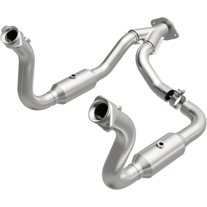 MagnaFlow 2008-2010 Ford F-250 Super Duty 5.4L | 2008-2010 Ford F-350 Super Duty 5.4L California Grade CARB Compliant Direct-Fit Catalytic Converter 5551760