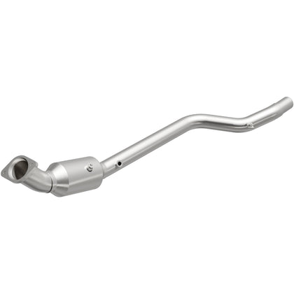 MagnaFlow California Grade CARB Compliant Direct-Fit Catalytic Converter 5561241