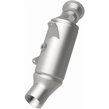 MagnaFlow California Grade CARB Compliant Direct-Fit Catalytic Converter 5561452