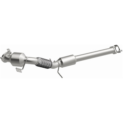 MagnaFlow 2015-2016 Volvo V60 2.5L | 2015-2016 Volvo V60 Cross Country 2.5L California Grade CARB Compliant Direct-Fit Catalytic Converter 5561685