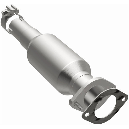 MagnaFlow 2012-2013 Mazda 3 2.0L California Grade CARB Compliant Direct-Fit Catalytic Converter 5571146