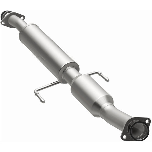 MagnaFlow 2012-2015 Scion xB 2.4L California Grade CARB Compliant Direct-Fit Catalytic Converter 5571189