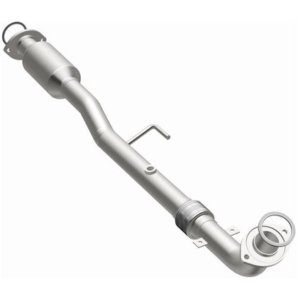 MagnaFlow 2010-2011 Toyota Camry 2.5L California Grade CARB Compliant Direct-Fit Catalytic Converter 5571435