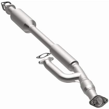 MagnaFlow 2007-2008 Hyundai Tiburon 2.7L California Grade CARB Compliant Direct-Fit Catalytic Converter 5571534