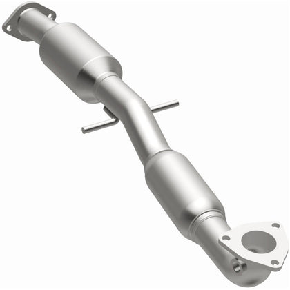 MagnaFlow 2011 Buick LaCrosse 2.4L / 2011-2015 Buick Regal 2.4L California Grade CARB Compliant Direct-Fit Catalytic Converter 557177