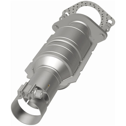 MagnaFlow 2011-2012 Chevrolet Malibu 2.4L California Grade CARB Compliant Direct-Fit Catalytic Converter 557229