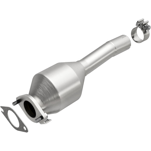 MagnaFlow 2010-2013 Ford Transit Connect 2.0L California Grade CARB Compliant Direct-Fit Catalytic Converter 557270