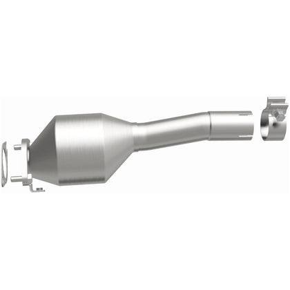 MagnaFlow 2010-2013 Ford Transit Connect 2.0L California Grade CARB Compliant Direct-Fit Catalytic Converter 557270