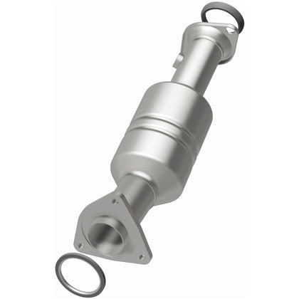 MagnaFlow 2010-2012 Mazda CX-7 2.5L California Grade CARB Compliant Direct-Fit Catalytic Converter 5582223