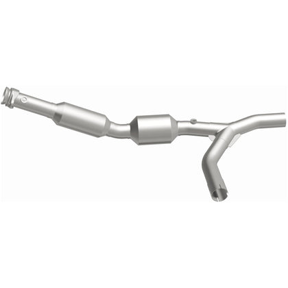 MagnaFlow 2007 Ford E-150 4.6L / 2007 Ford E-250 4.6L California Grade CARB Compliant Direct-Fit Catalytic Converter 5582310