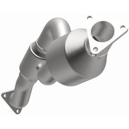 MagnaFlow 2010 Audi Q7 3.6L | 2010 Volkswagen Touareg 3.6L California Grade CARB Compliant Direct-Fit Catalytic Converter 5582586
