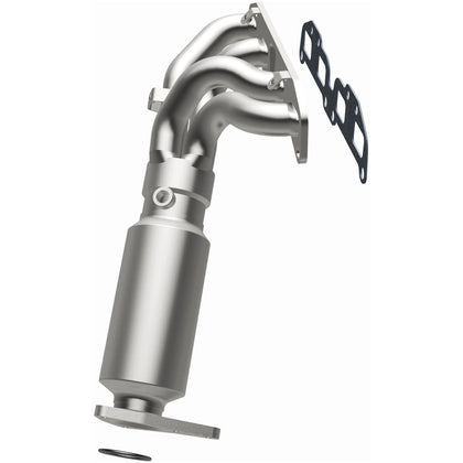MagnaFlow 2009-2012 Suzuki Equator 2.5L | 2005-2016 Nissan Frontier 2.5L California Grade CARB Compliant Direct-Fit Manifold Catalytic Converter 5582596